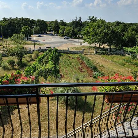 Exclusive Apartment Ana Marija ลาบิน ภายนอก รูปภาพ