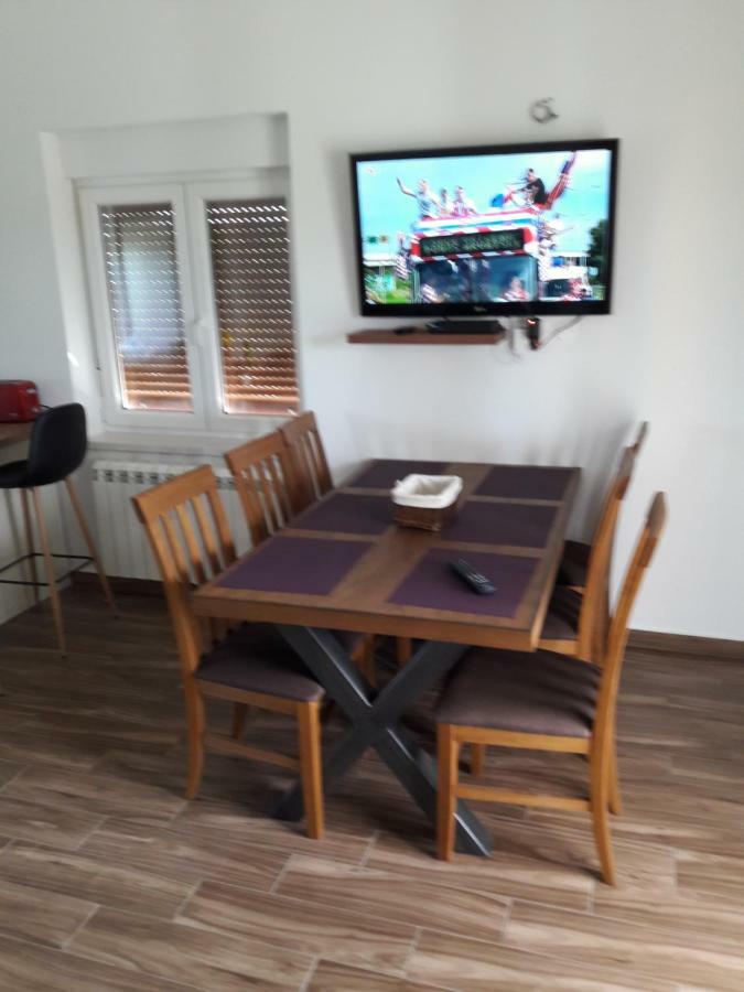 Exclusive Apartment Ana Marija ลาบิน ภายนอก รูปภาพ