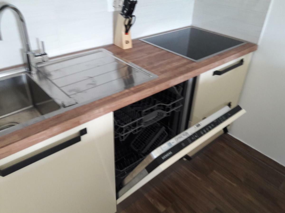 Exclusive Apartment Ana Marija ลาบิน ภายนอก รูปภาพ